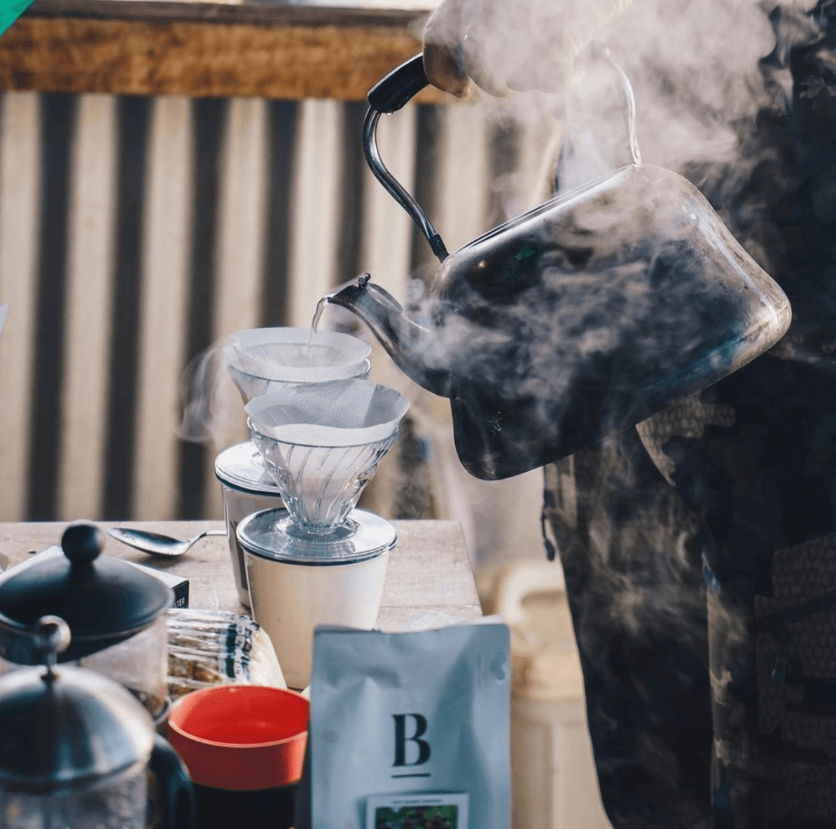 Hario V60 Ceramic 1-Cup Pour Over Dripper - Blackbaord Coffee Roasters